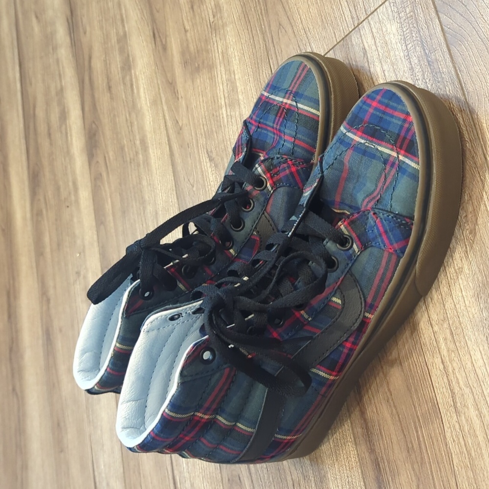 Like New! Tarton Plaid Vans hi tops